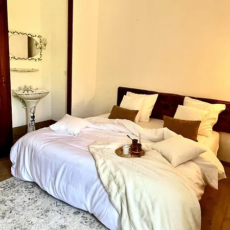 U Palazzu Corte (Corsica)