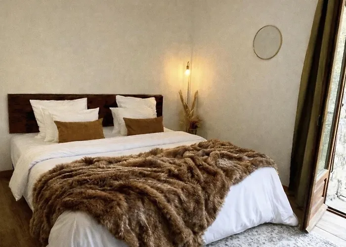 Villa U Palazzu - Demeure De Charme Au Centre De La Corse Corte (Corsica)